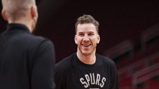 Jakob Poeltl, San Antonio Spurs